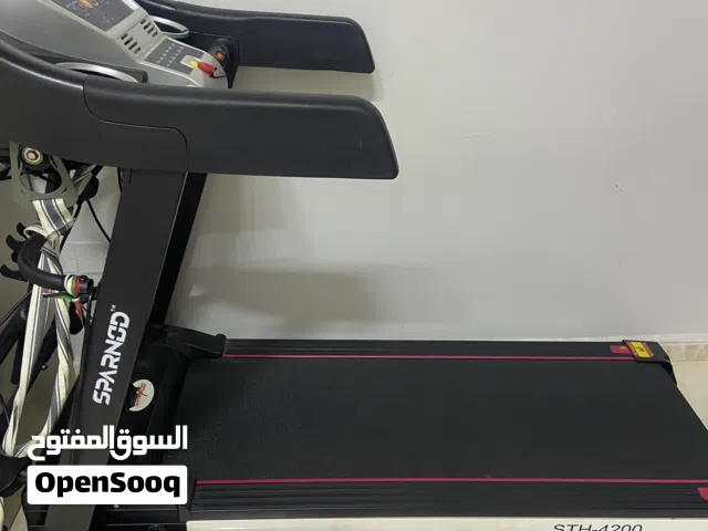 للبيع جهاز مشي كهربائي رياضي