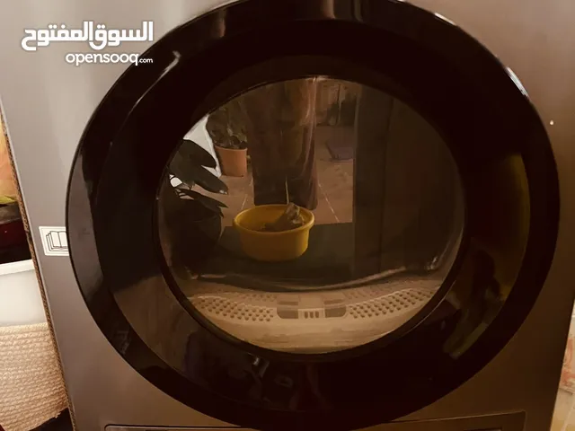 Midea 8kg dryer. Works excellent, only owned a few months.