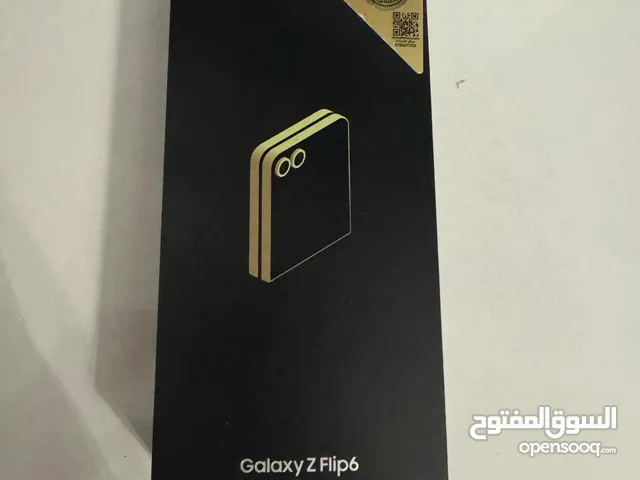 Samsung Z Flip 6 ذاكرة 512جهاز بعده جديد لوك نظافة فول ضمان عين الفهد للبيع اومراوس حسب