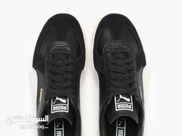 Puma Army trainer black pristine “44” original