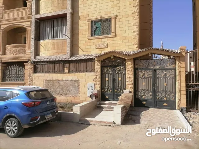170 m2 More than 6 bedrooms Townhouse for Sale in Cairo 15 May