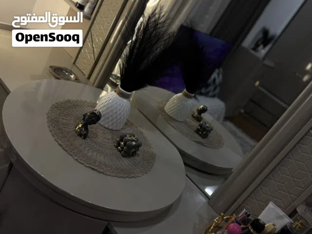 غرفة تركيه للبيع استعماال قليل نضيفه