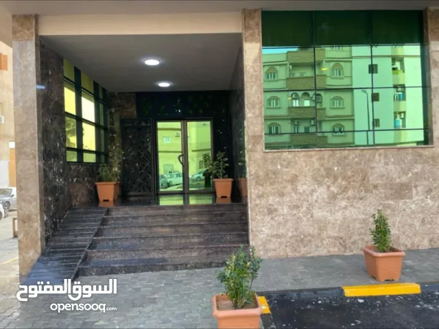 مبني اداري للبيع تشطيب حديث للبيع
