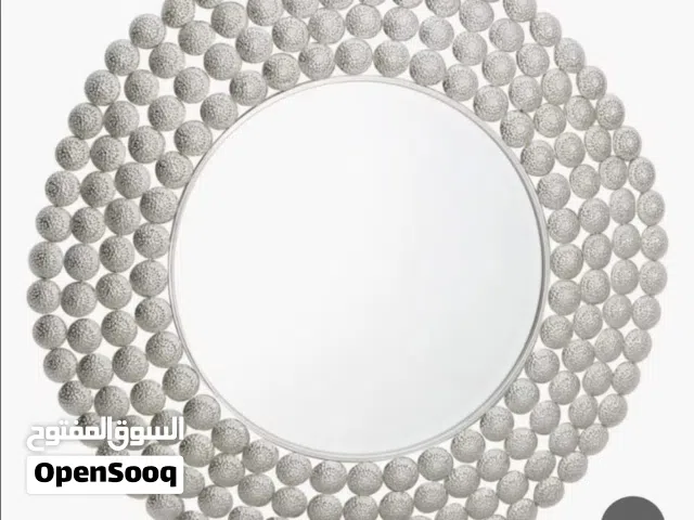 للبيع مرات حائط من هوم سنتر كبيره