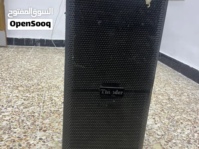سلام عليكم سماعات موكب للبيع ثنين نفس الشكل الي بل الصوره نضيفات بعدهن صوت واضح تجي تشوف او تتصل