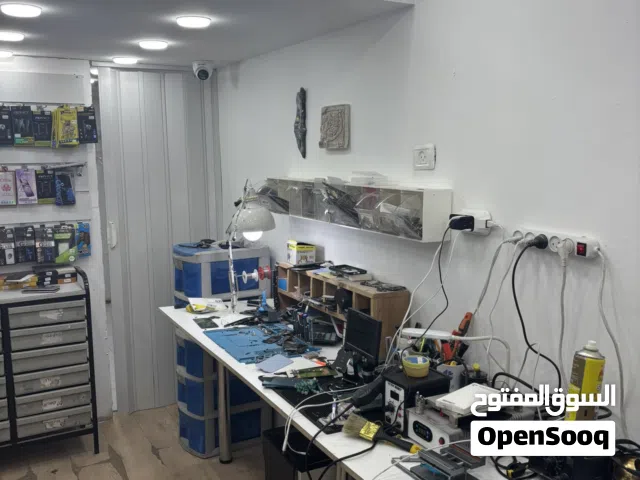 محل هواتف بيع