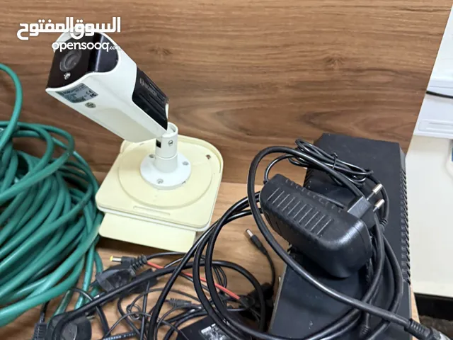 كامره مراقبه مع يو بي إس وكآمل ملحقات . شوف الوصف مهم