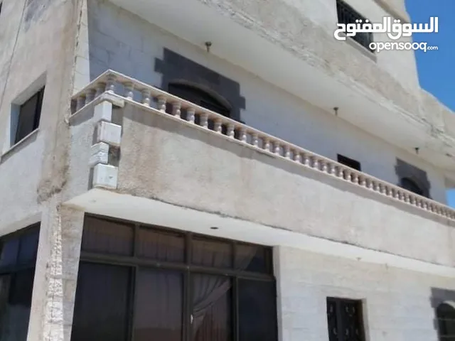 510 m2 More than 6 bedrooms Townhouse for Sale in Madaba Manja