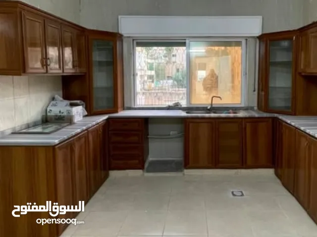 180m2 3 Bedrooms Apartments for Rent in Irbid Al Hay Al Janooby