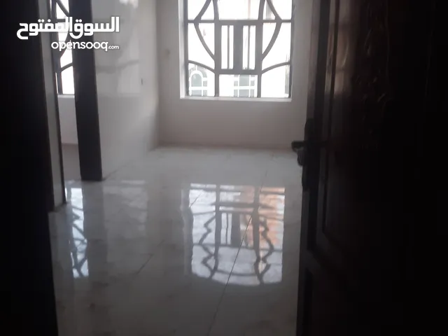 1000 m2 3 Bedrooms Apartments for Rent in Sana'a Sa'wan
