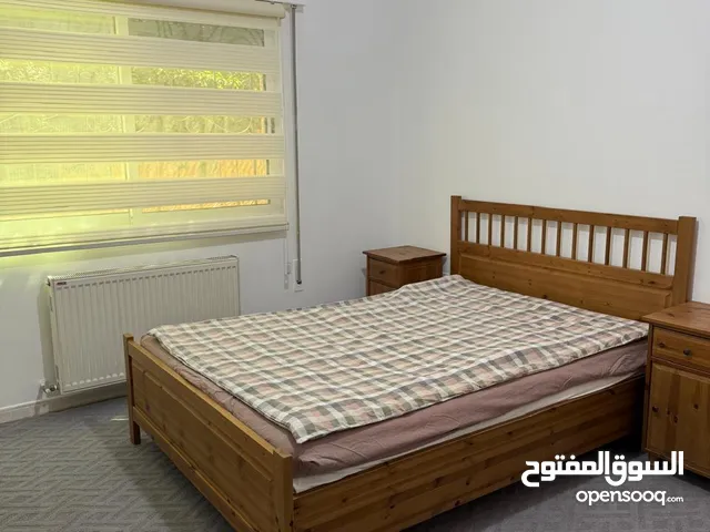 شقه مفروشه للايجار في الصويفيه ( Property 42620 )-174847686