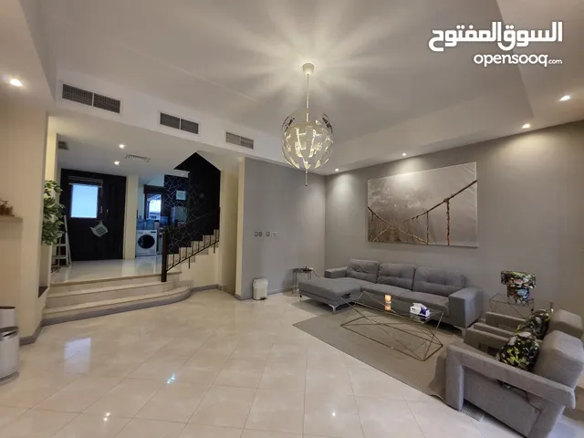 فيلا مفروشة في أمواج فلوتنج سيتي Furnished villa in Floating City Amwaj