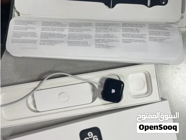 Apple Watch SE 1st Generation (GPS) 40mm Midnight Color Never Used