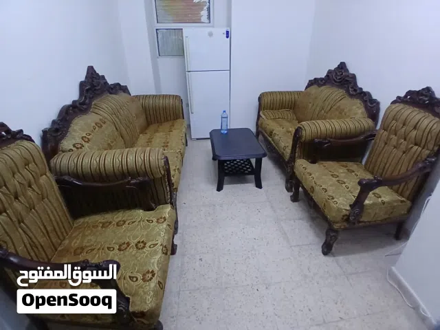 طقم    كنب