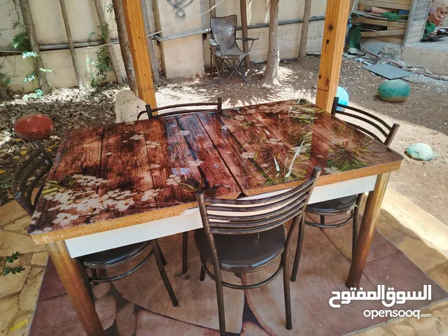 طقمين ترتان مع مراجيحم بحال الجديد