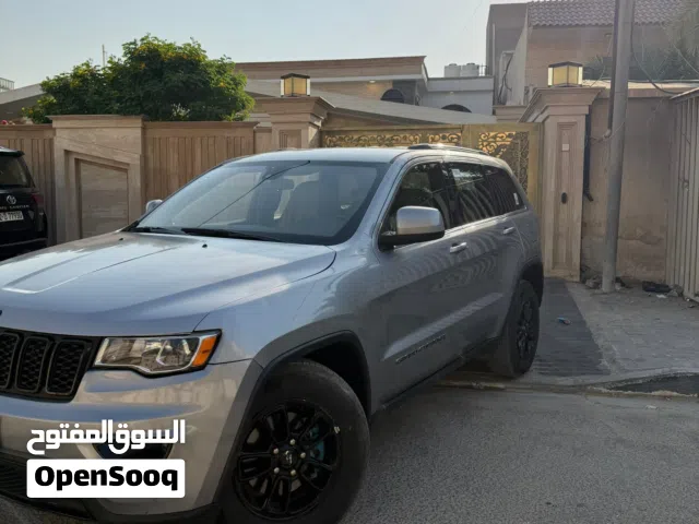 Used Jeep Grand Cherokee in Basra