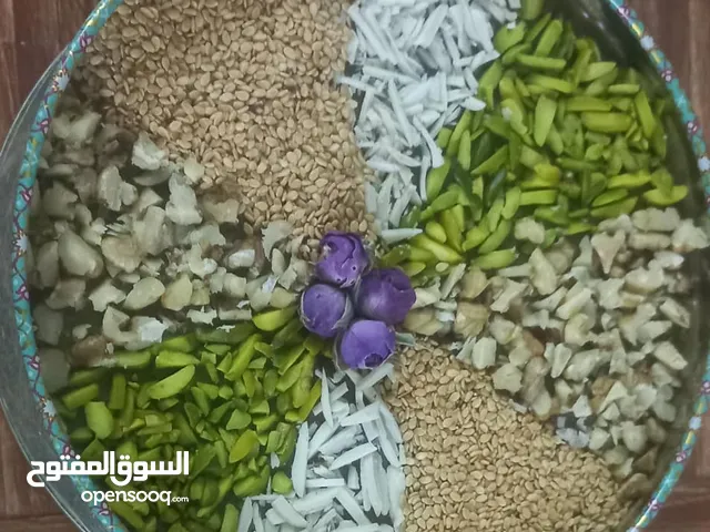 (رنگینک)لون التمور من جنوب إيران قوي وذو نوعية ممتازة