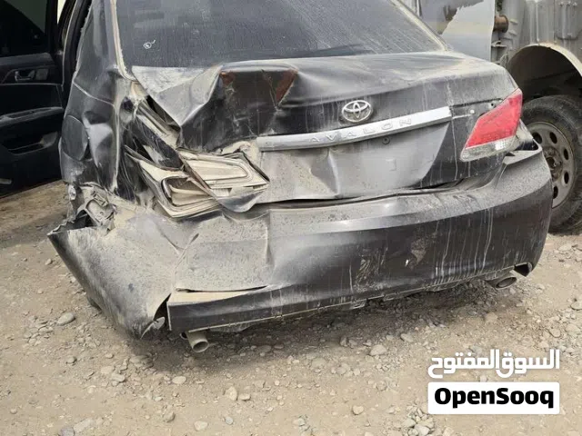 قطع غيار سكراب افلون تويوتا افالون موديل 2010 في صناعية بركاء