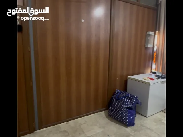 قاطع او حاجز mdf خشب مضغوط عوضه 470m وارتفاعه 340m مفكك وجاهز للنقل مكاني بحي المهندسين
