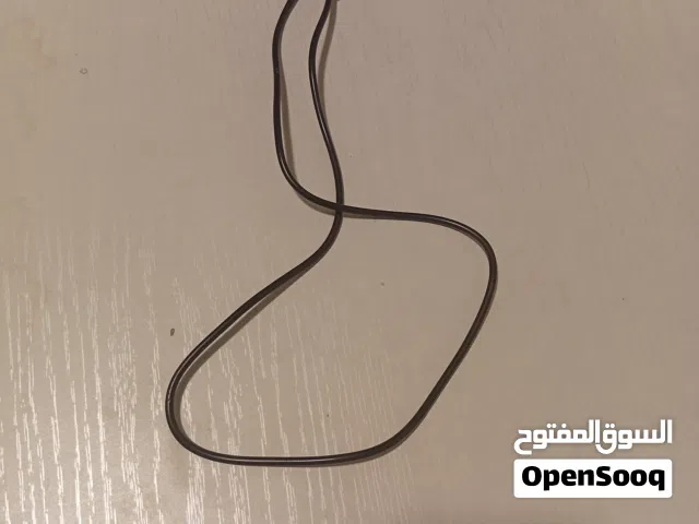 شاحن مع عضمة