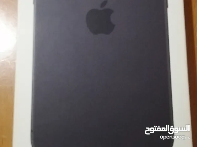 iPhone 16 normal
