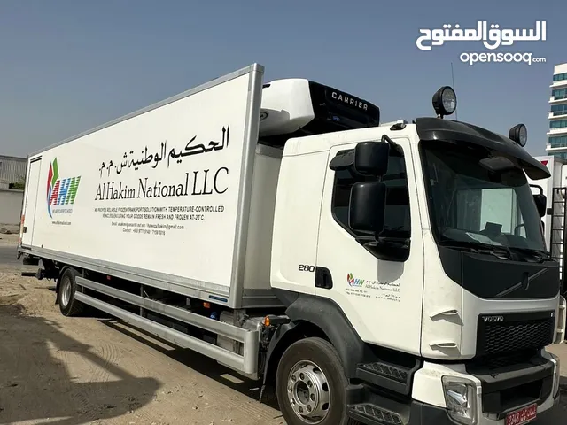 فولفو FL 2016 براد نظيف جدا 12 طن