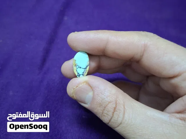 حجر فيروز نيشابوري طبيعي لون أخضر مزرق natural untreated iran nishapur feroza stone bluish green