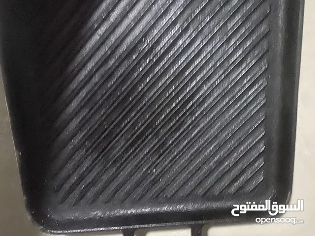 عدة مطعم بحال الجديد للبيع المستعجل جداً