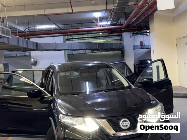 Used Nissan Rogue in Dubai