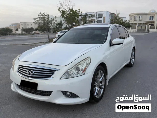 2013 إنفينيتي G37