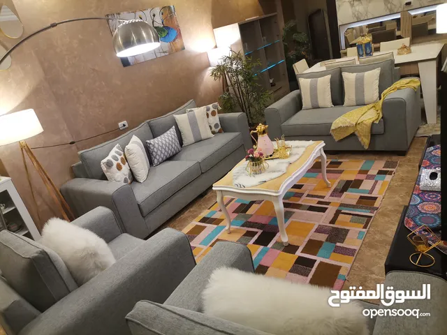 طقم كنب امريكي مستورد فاخر جدا قمه في الفخامه والرقي والتميز والابداع في عالم الكنب