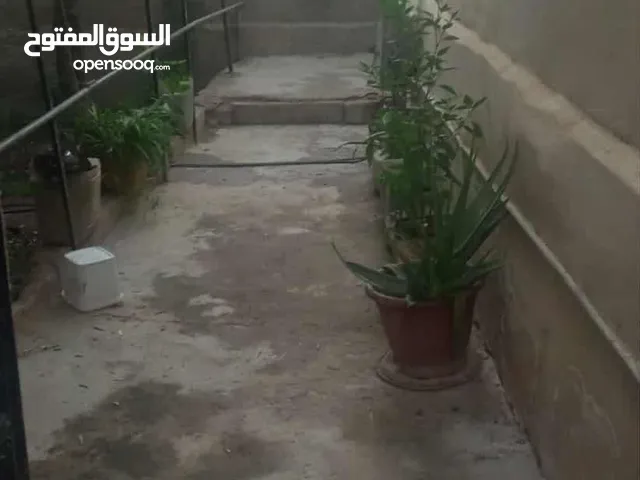 120 m2 3 Bedrooms Townhouse for Sale in Zarqa Dahiet Al Madena Al Monawwara