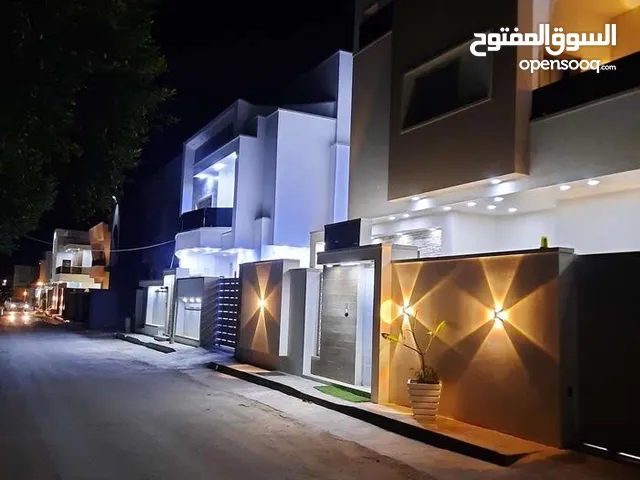 عقار تجاري للبيع
