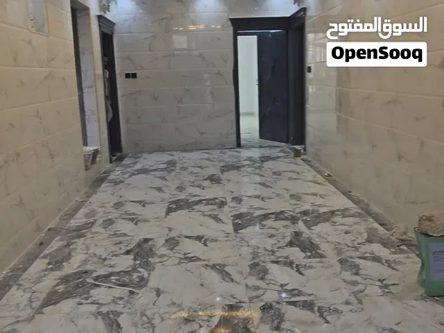 شقق فاخره جديده  لوكس اول ساكن دور ثاني في ارقى حي.بشملان باقي التفاصيل في الاسفل (وصف الاعلان )