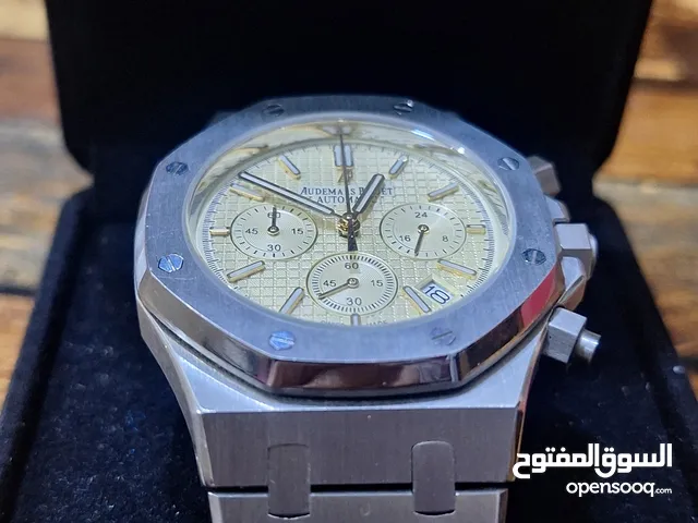 ساعه اوديمار اوتو ساعه نضيفه بمعنى الكلمه