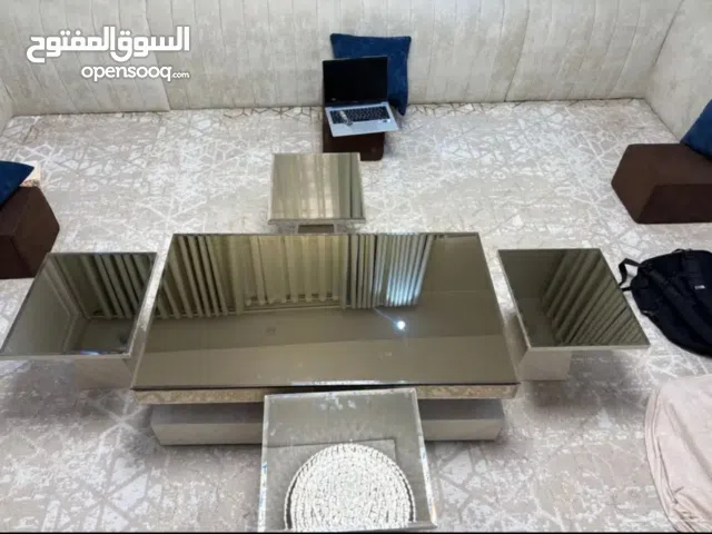 بيع طاولة جانبية