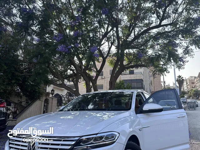 Volkswagen E-Lavida 2019