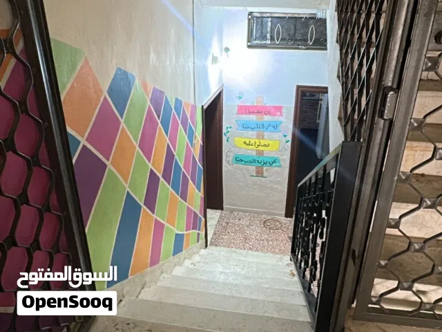 حضانة منزليه للبيع