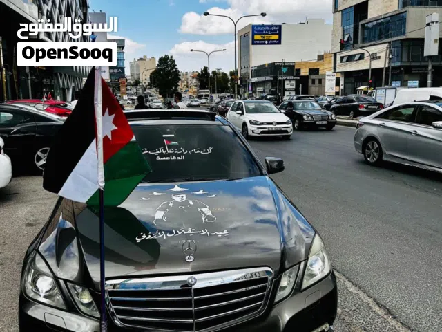 2010, مرسيدس بنز, الفئة-E, E 200