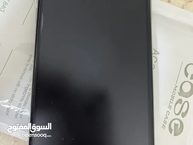 ايفون اكس x ابيض بحالة ممتازه ،64 جيجاالبصمه تعمل ،كفاءه البطاريه 80