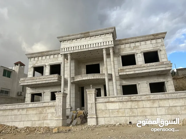 680 m2 More than 6 bedrooms Villa for Sale in Amman Airport Road - Manaseer Gs