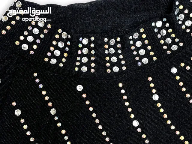فستان اسود جديد