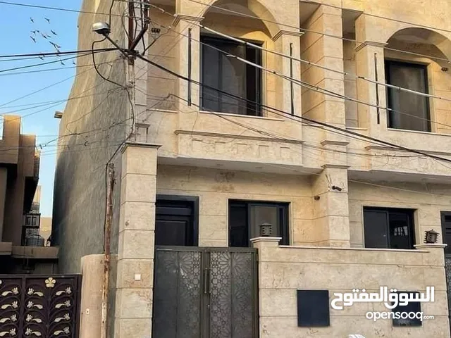 64 m2 3 Bedrooms Townhouse for Sale in Baghdad Saidiya