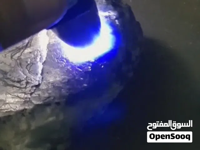 Rough Blue sapphire gemstones origin Afghanistan and high quality of gems for jewellery sets.