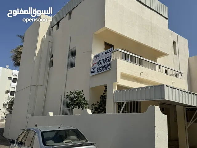 350 m2 More than 6 bedrooms Villa for Sale in Muscat Wadi Al Kabir