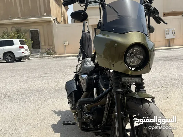 هارلي ديفيدسون سبوستر ايرون 883 2017 Harle davidson sposter 883 2017