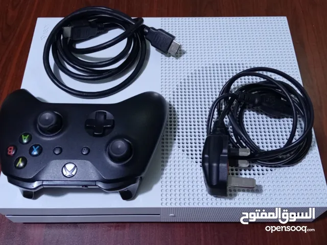 Xbox one s شبه الجديد