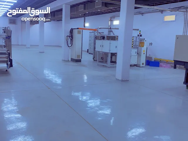ماكينات المانيه يابانيه لصناعة الحقن طبية