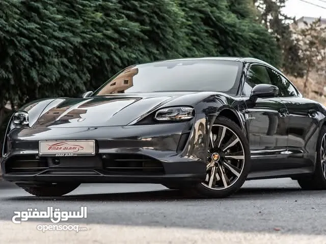 Porsche Taycan 4S Awd 2021 كهربائية بالكامل Full electric السيارة وارد المانيا