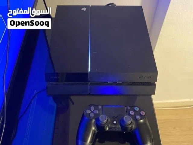 بلايستيشن 4 فات نظيف جداً) + فيفا + كامل ملحقاته  صلالة